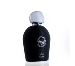 GAZAB - جذاب Brand: Anfas Al Khaleej Perfumes Fragrance Type: eau de parfum Size: 100ml Fragrance Family: Vanilla Fragrance Description: Top Note: Balsamic (Vanilla) Middle Note: Floral (Jasmine, Rose) Balsamic (Vanilla) Base Note: Musk, Balsamic (Vanilla, Benzoin) العلامة التجارية: أنفاس الخليج للعطور نوع العطر: او دي بارفان الحجم: 100 مل من عائلة عطور الفانيليا :مكونات العطر (النوتة العليا: بلسميك (فانيليا (النوتة الوسطى "قلب العطر": زهور (ياسمين ، جوري) بلسميك (فانيليا (قاعدة العطر"النوتة السفلى": المسك ، البلسميك (الفانيليا ، الجاوي