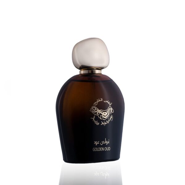 Golden Oud Eau de Parfum Anfas Alkhaleej is classified as a unisex fragrance and belongs to the Oriental family with the composition Pineapple and Hyacinth form the opening accord of the composition, in the heart there are Iris, Pink pepper (red berries) and Jasmine; the base is Ambergris, Musk, Patchouli, Vanilla and Vetiver. You'll appreciate fun attractive from Anfas Al Khaleej Golden Oud in Spray. A remarkable discovery which will invite you in the following scents: Dahn Al Oud, Oriental. The gracious mark Anfas Al Khaleej knew how in concoct a wonderful prodigal that is combined Oud Hindi. Anfas Al Khaleej Golden Oud lures you? So, make you wear right now this wonderful jewel from Anfas Al Khaleej. FRAGRANCE FAMILY: Oriental and Dahn Al Oud TOP NOTES: Pineapple , Hyacinth MIDDLE NOTES: Iris , Pink pepper (red berries) , Jasmine BASE NOTES: Ambergris , Musk , Patchouli , Vanilla , Vetiver