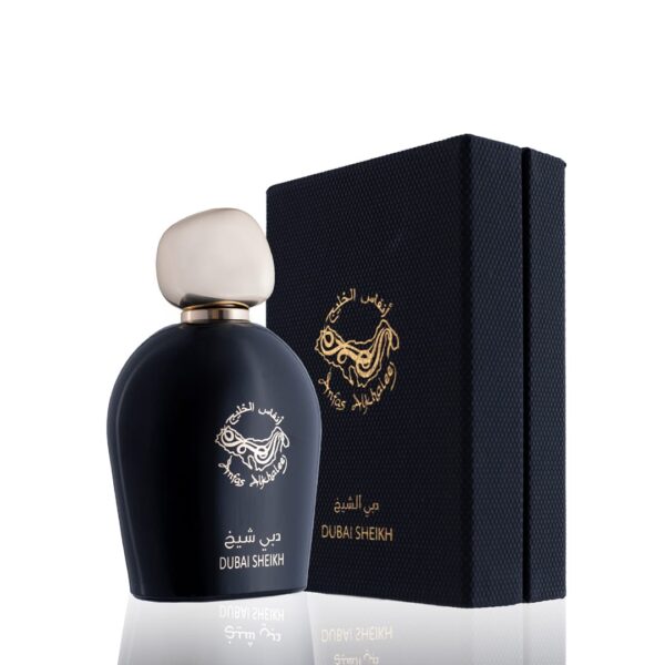 DUBAI SHEIKH - دبي شيخ Brand: Anfas Al Khaleej Perfumes Fragrance Type: eau de parfum Size: 100ml Fragrance Family: Oriental Woody Fragrance Description: Top Note: Fresh (Grapefruit, Marine accord) Middle Note: Spicy floral (Jasmine, Bay leaves) Base Note: Woody ambery (Guaiac wood, Patchouli, Oakmoss, Ambergris) النوع: او دي بارفان القياس: 100 مل العلامة التجارية: أنفاس الخليج للعطور نوع العطر: او دي بارفان الحجم: 100 مل من عائلة العطور الخشبية الشرقية البلسمية :مكونات العطر (النوتة العليا: فريش (جريب فروت ، مزيج بحري (النوتة الوسطى "قلب العطر": الأزهار اللاذعة (الياسمين ، أوراق الغار قاعدة العطر"النوتة السفلى": العنبرية الخشبية (خشب الغاياك ، الباتشولي ، طحلب البلوط "الاوكموس"، العنبر)